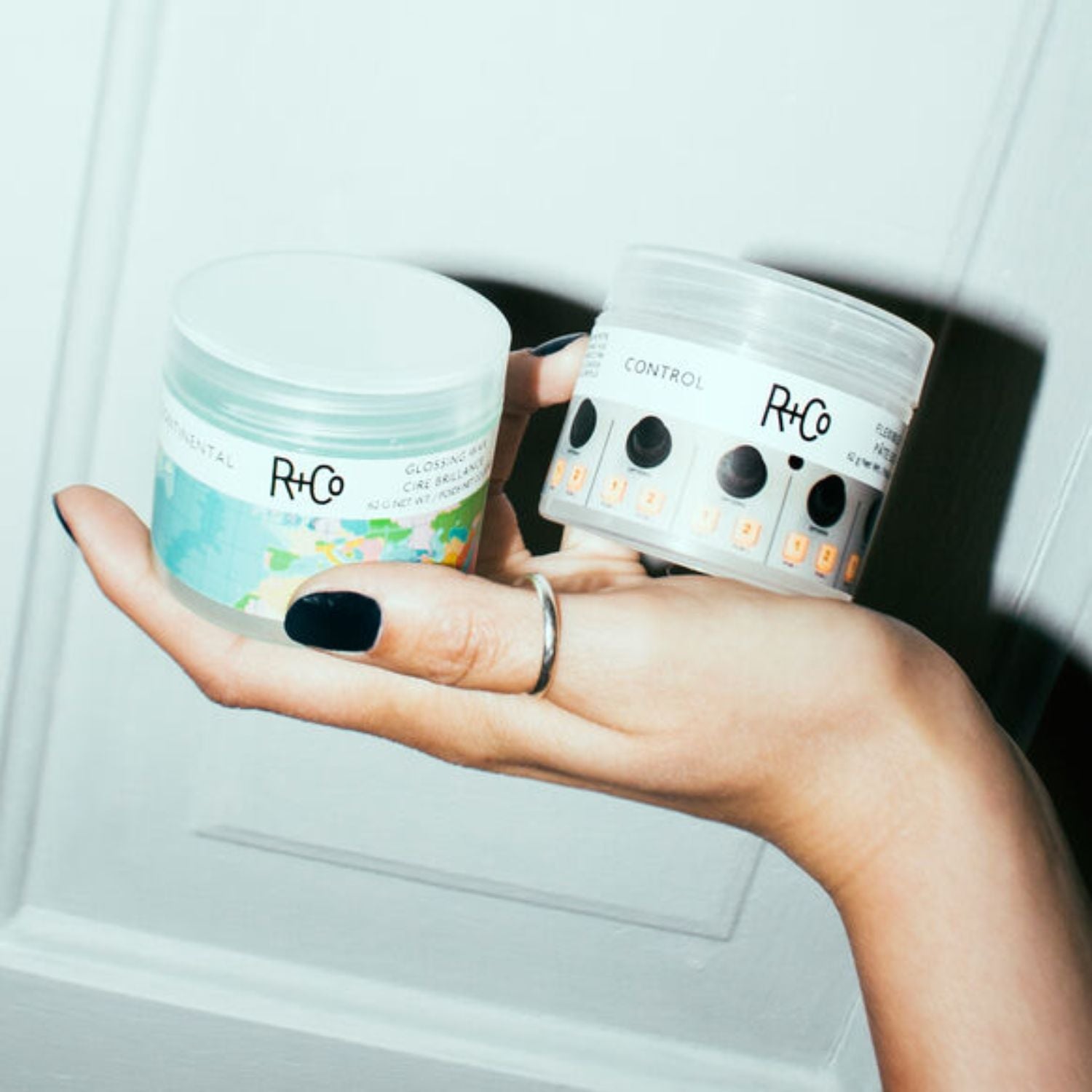 R+Co R+Co | Control Flexible Paste 62g - SkinShop