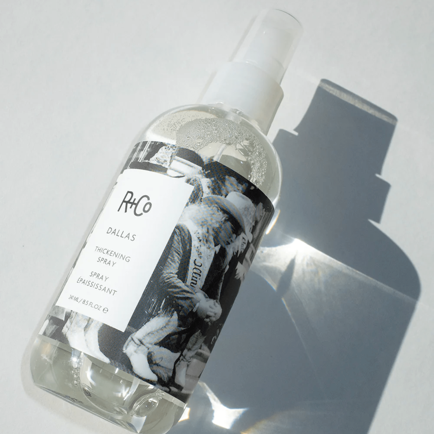 R+Co R+Co | Dallas Thickening Spray 251ml - SkinShop